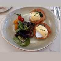 A la carte buffet breakfast