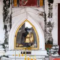 พุทธสถานเชิงท่า – หน้าโบสถ์ โบราณสถาน จ.นนทบุรี