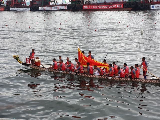 Row row row your boat 🚣‍♂️🐲🐉