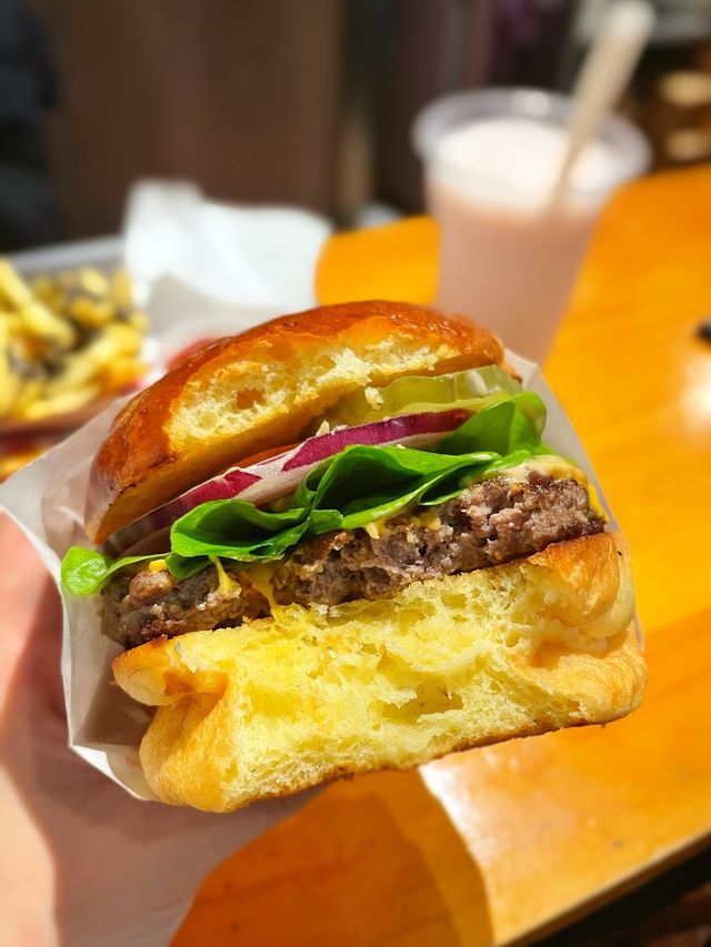 西營盤高質得獎漢堡店🍔