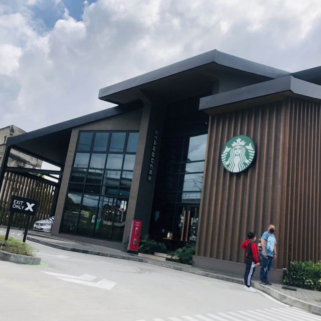 Starbucks Coffee - EDSA Caloocan City