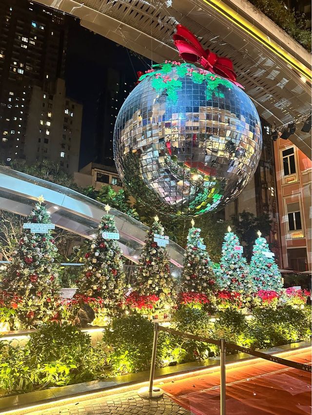 利東街聖誕🎄巨型disco波波
