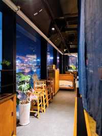 望住維港靚景，品嚐日本料理