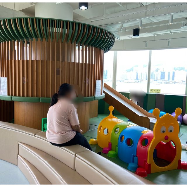 最不推薦的室內海景Playhouse