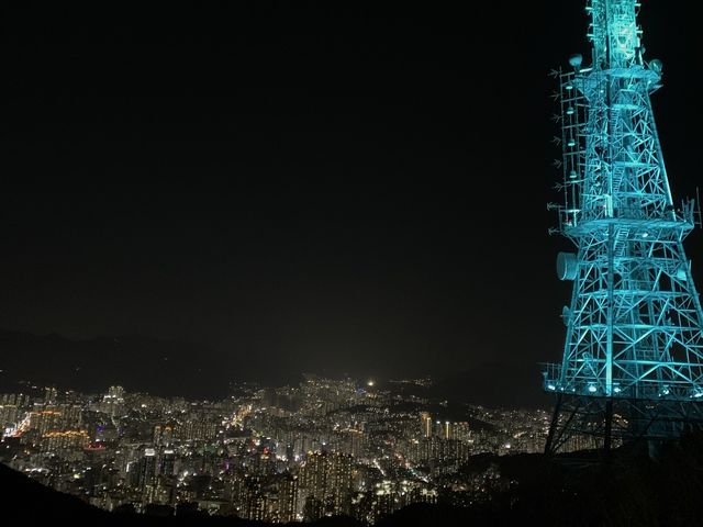 [부산] 황령산 봉수대에서 인생 최고의 야경을 보다..!