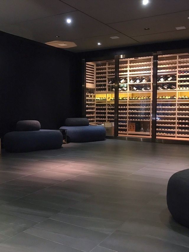 兩層樓高溜滑梯的文青旅店！潮酷住宿！