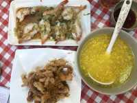 Affordable Seafood Dinner at Cheng Chau Seafront. 