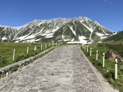 立山黒部アルペンルート🚶✨【富山県・黒部市】 | Trip.com 立山町