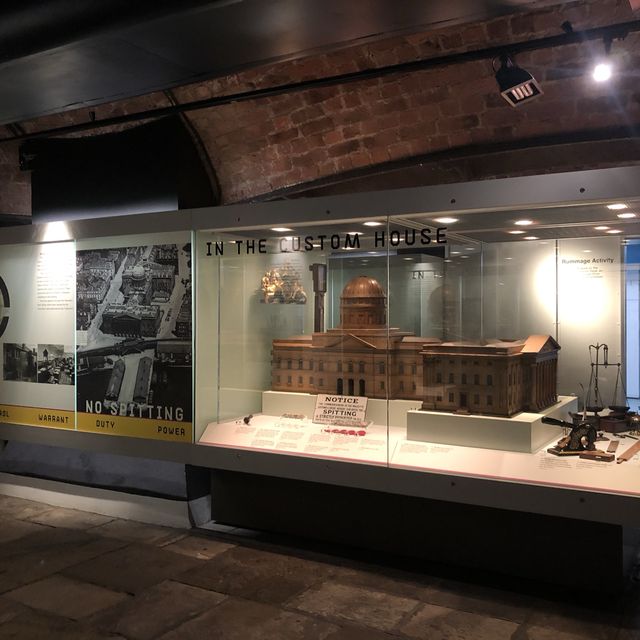 探索🤓利物浦海事博物館與鐵達尼號🚢