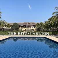 most beautiful resort in Sanya yalong