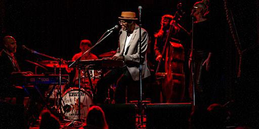 Steve Clisby Live at Cardea - Christmas Special | Cardea Sydney