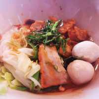 ก๋วยเตี๋ยว​ห้อยขาริมน่าน​ #เมืองสองแคว