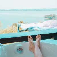 ที่พักวิวอลังๆฟีลบาหลีที่ กาญจนบุรี