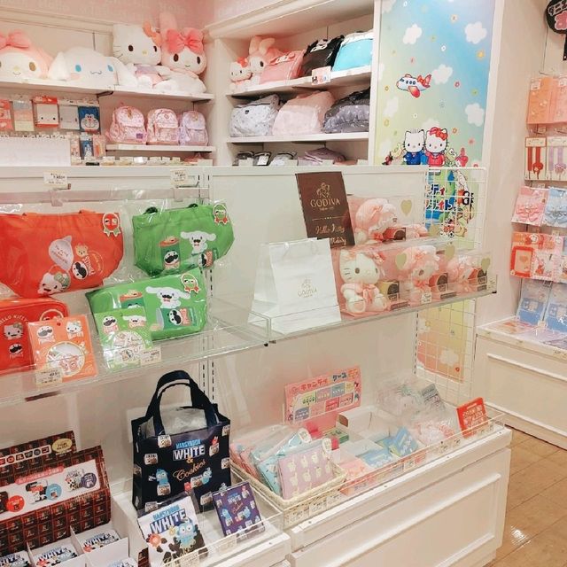 サンリオ　キャラクターグッズ