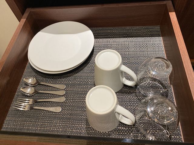 あると便利な洗濯機と電子レンジと調理器具『東急ステイ福岡天神』