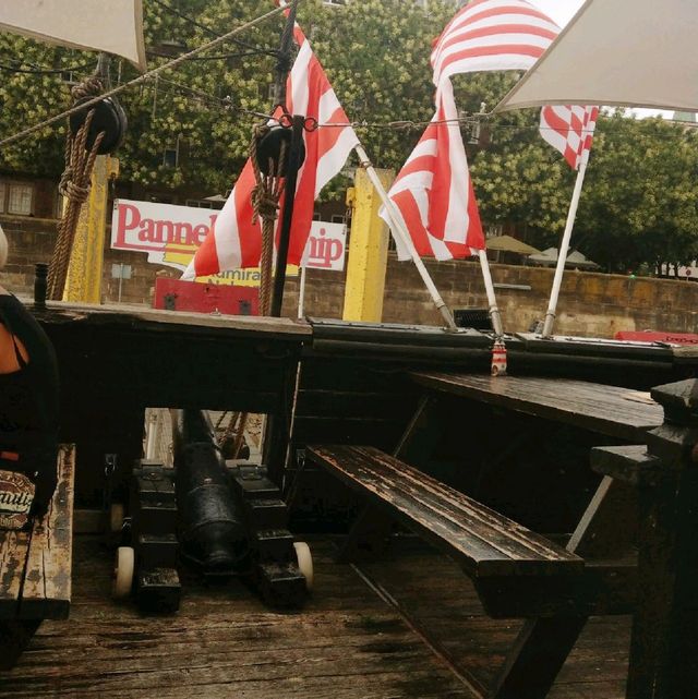 ❤不萊梅河上餐廳--Pannekoekschip 🚢 海盜船上嘗煎餅😉😁
