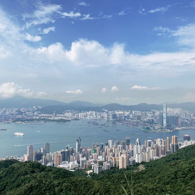 香港冬日簡單行山首選_西高山