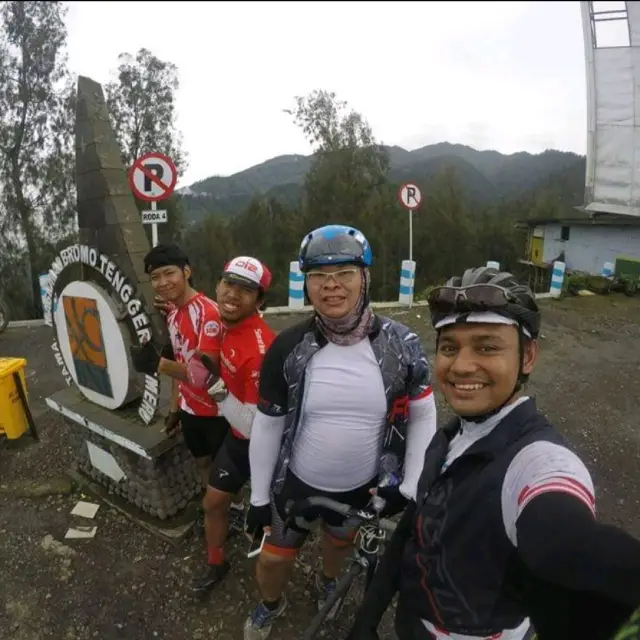 SURABAYA BROMO 205Km/2000m Cycling challenge