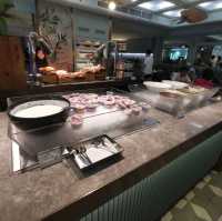 surprising enjoyable buffet breakfast