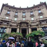 Largest Starbucks in Europe