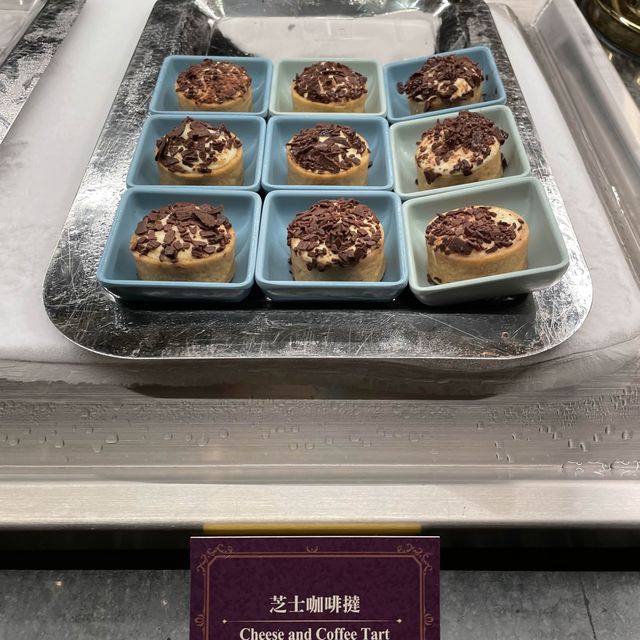 迪士尼食嘢，唔使排隊，有乜好選擇，大冒險家餐廳