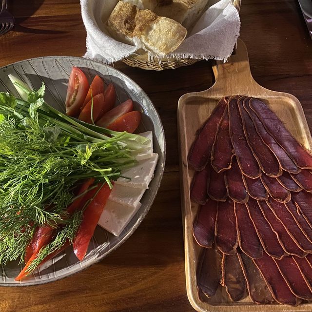 Ararat Armenian Restaurant 