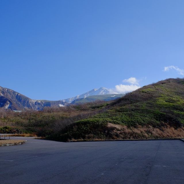 積雪の鳥海山