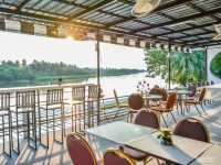คาเฟ่เปิดใหม่ริมแม่น้ำ นครปฐม