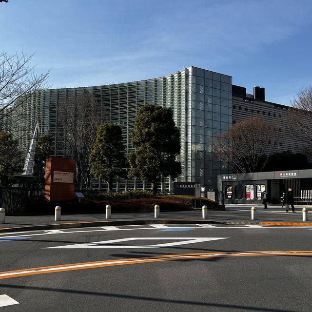 【東京】都会の中に現れる自然と美しい建築