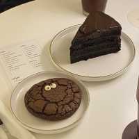 아기자기한 소품들과 디저트의 향연, 부산 빌라드엘르 🍰