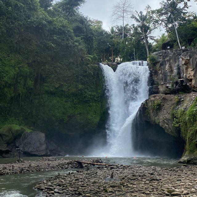 Breathtaking Tegenungan Waterfall