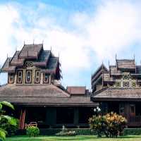 วิหารไม้สักทอง และคิวปิคตัวน้อย วัดนันนตารามพะเยา