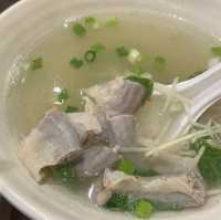 ［新竹/關西］ 一銀麵｜關西平價道地小吃 在古色古香的房子裡吃飯 每一樣都好好吃 不踩雷😝 