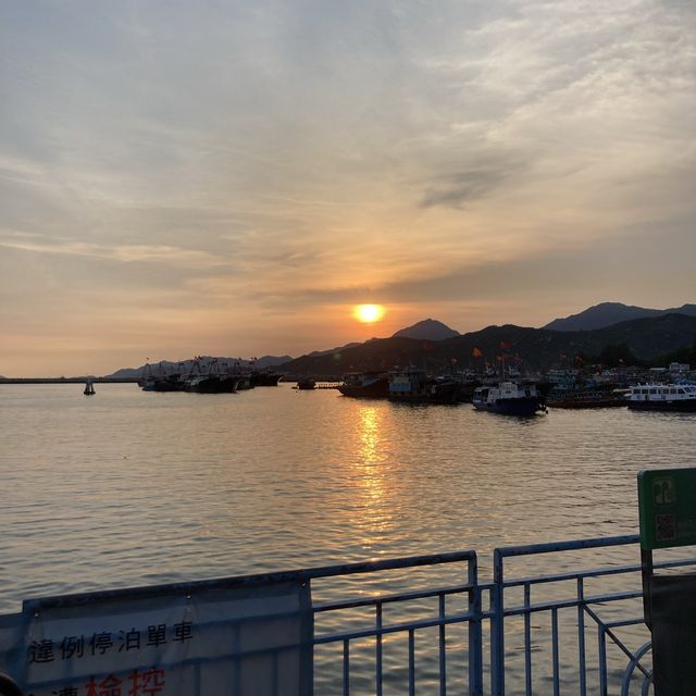 Visit Cheung Chau! 