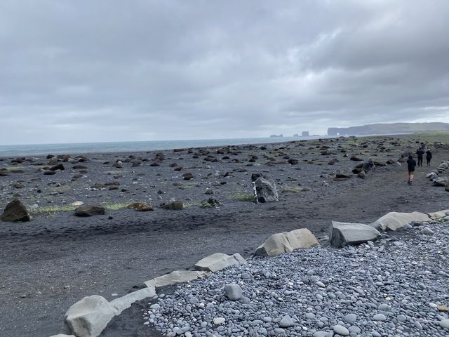 冰島🇮🇸 全球最美沙灘之一 Reynisfjara黑沙灘
