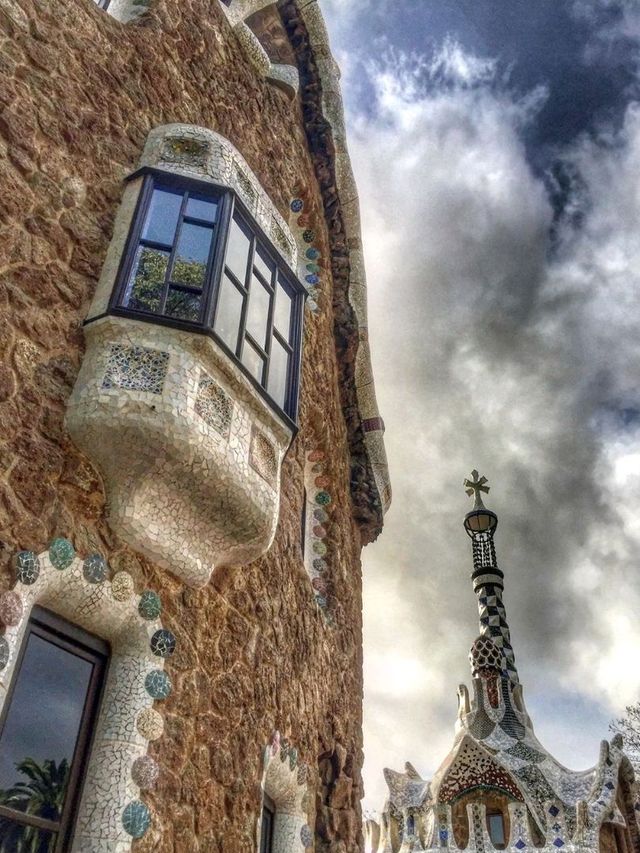 A Gaudi love affair 🎆