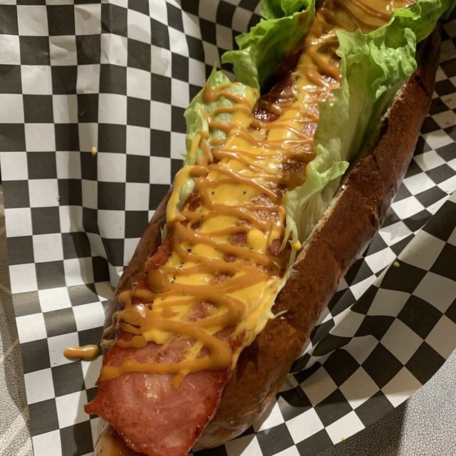 Juicy American Burgers in Houhai ,Sanya