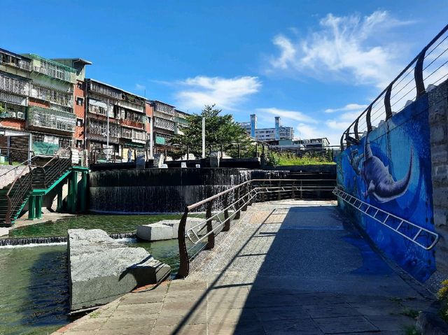 【新北】新莊景點|打卡景點|中港大排