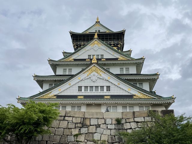 【大阪城公園】天守閣はもちろんお花見、お散歩なんでもできる