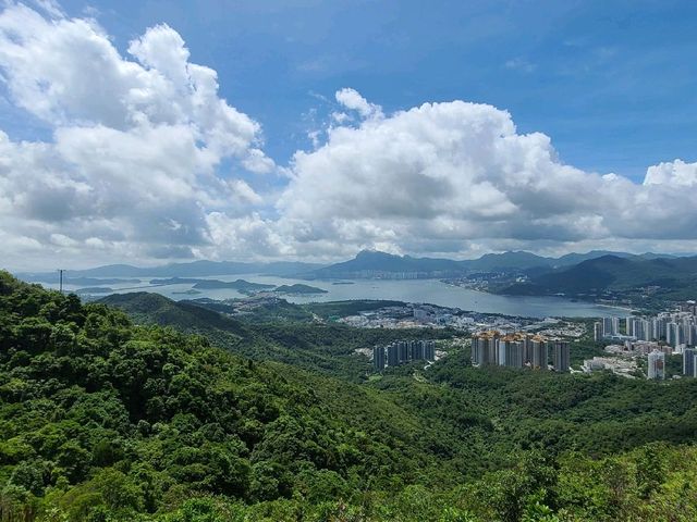 港版萬里長城🏯~雲山
