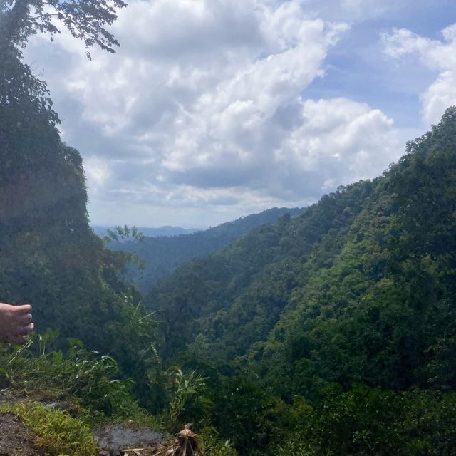 เดินป่าน้ำตกแบบ One day trip ใกล้กรุงเทพฯ