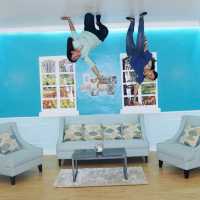 turn your world in UPSIDEDOWN