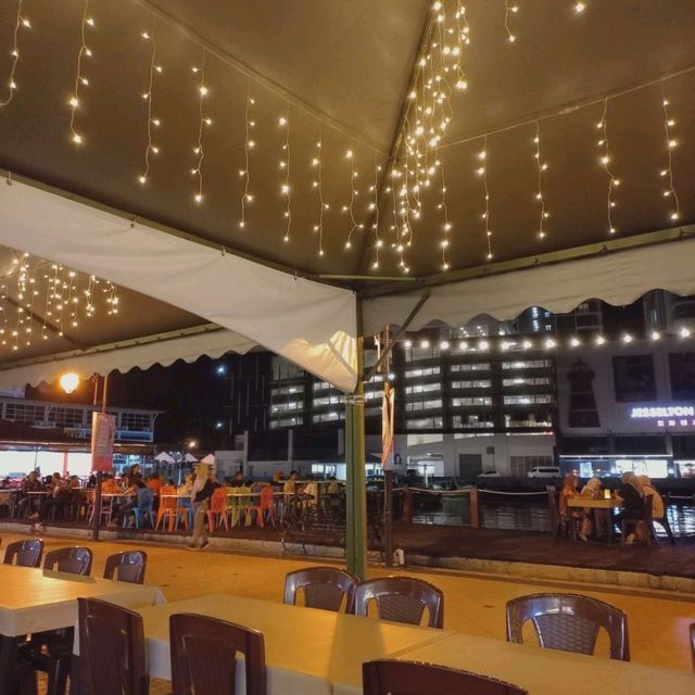 Jesselton Point in nighttime 🌃