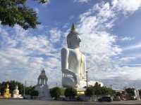 Wat Phai Rong Wua at Suphan Buri