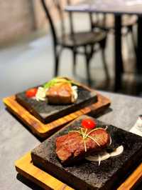 Olive Cafe (和富中心)北角石燒系列#foodie#過癮#