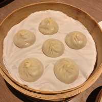 《樂天皇朝出色小籠包》