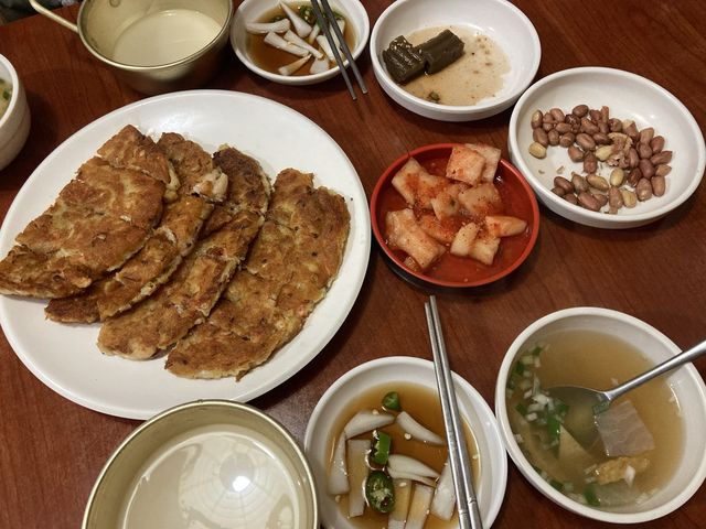 세월의 흔적이 느껴지는 부산 노포감성맛집