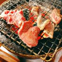 塩ホルモン　炭や　中島公園店