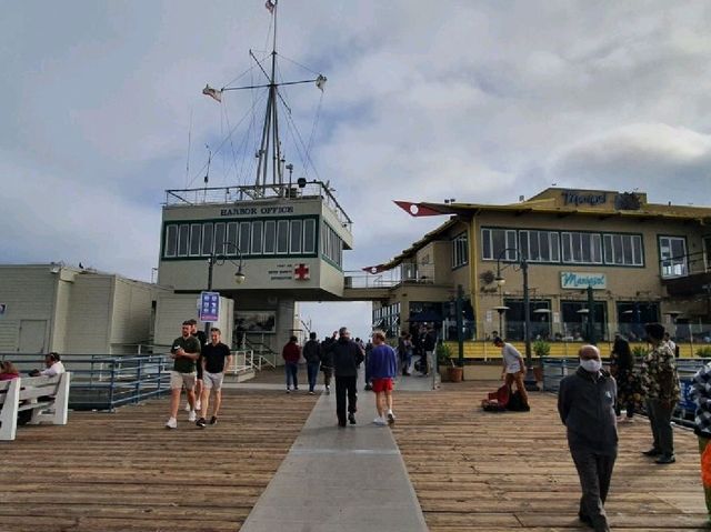 Santa Monica Pier Fishing Platform