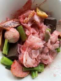 ก๋วยเตี๋ยวลูกชิ้นปลาลือชา แถวสมเด็จเจ้าพระยา